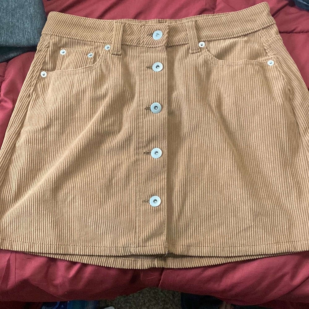 short skirt